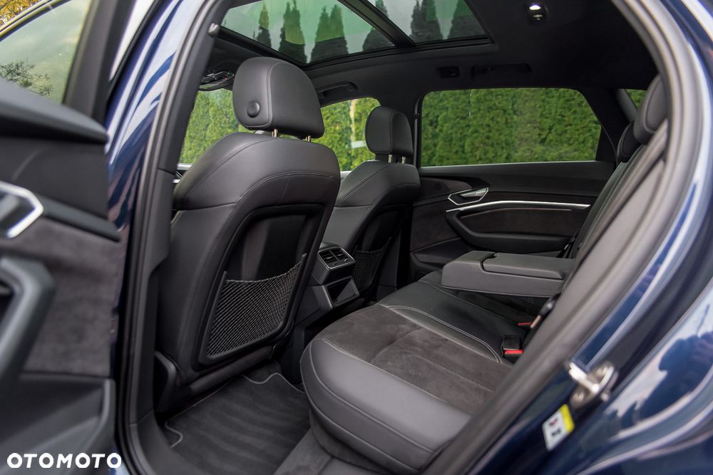 Audi e-tron 50 Quattro S line - 36