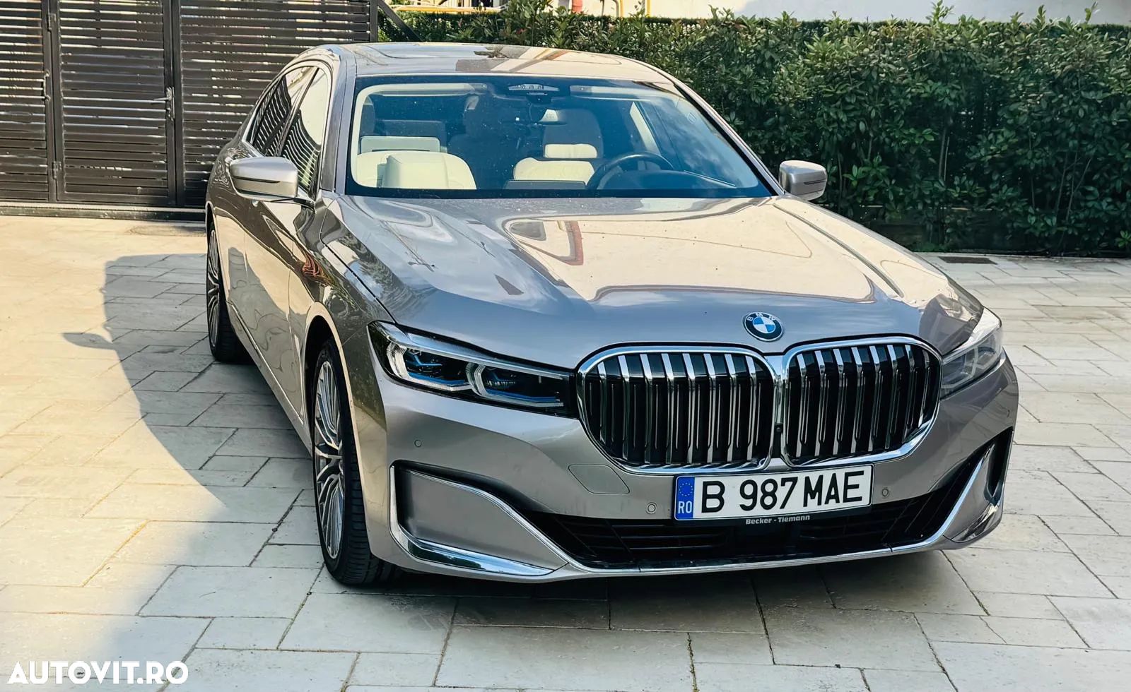 BMW Seria 7 745Le xDrive AT PHEV - 1