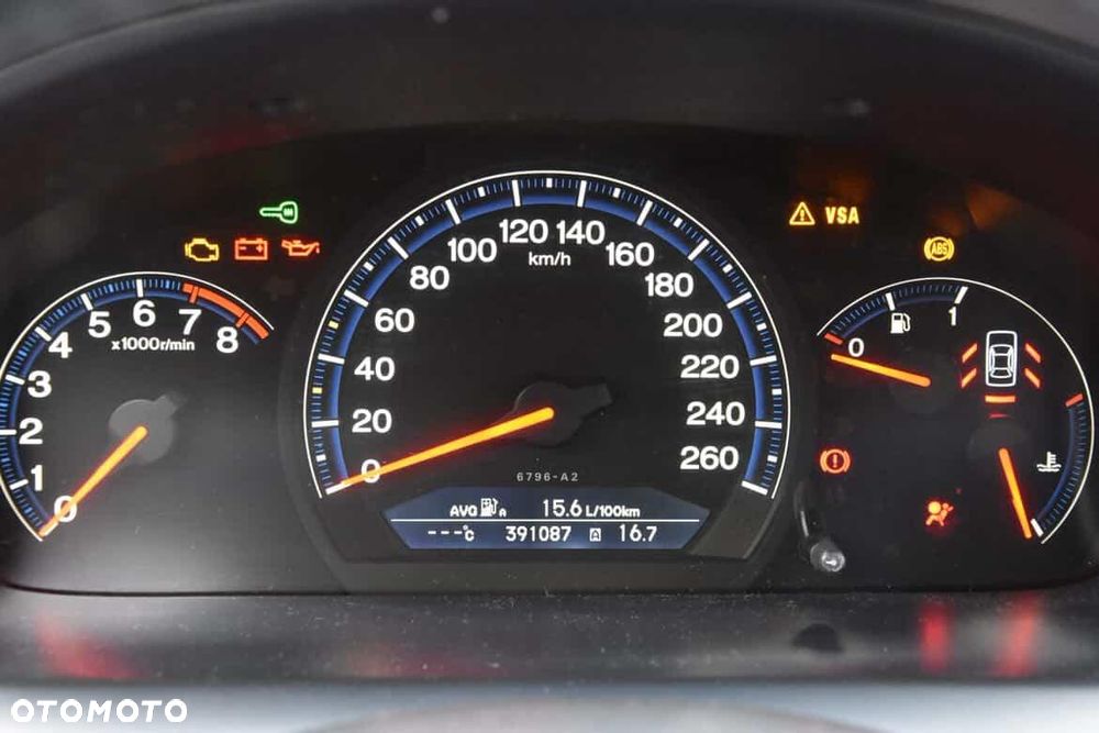 Honda Accord 2.0 Executive - 15
