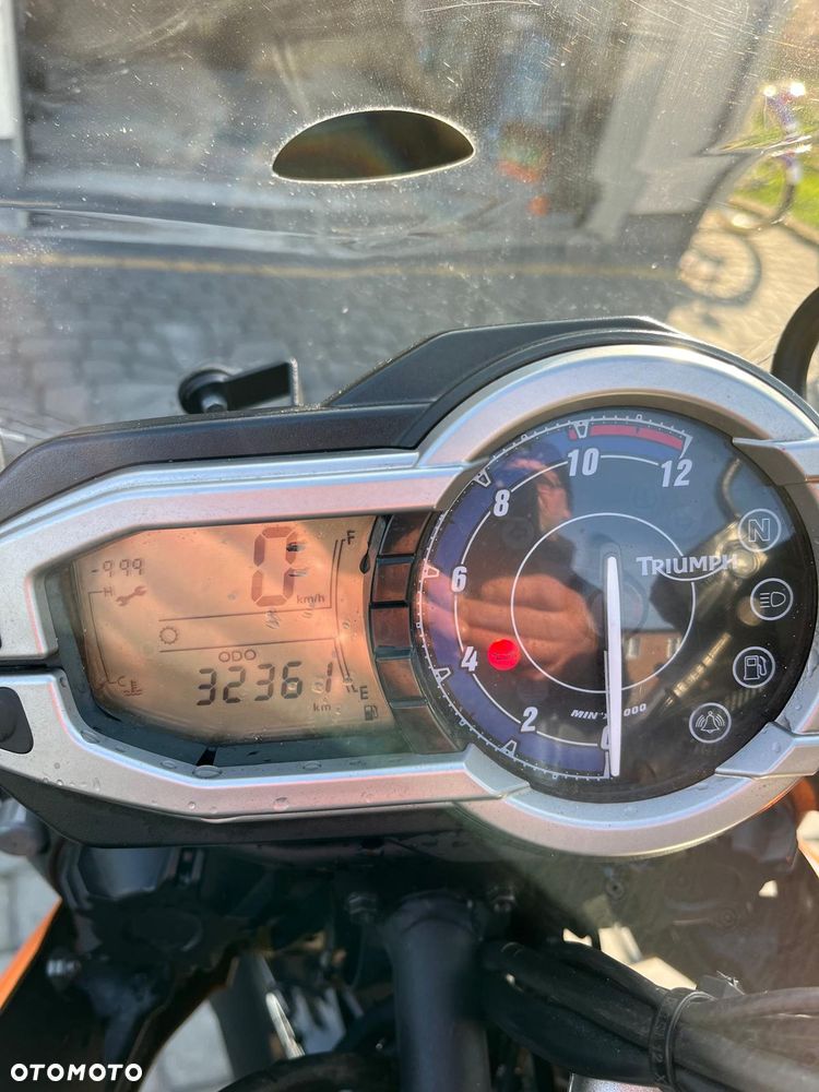 Triumph Tiger - 7