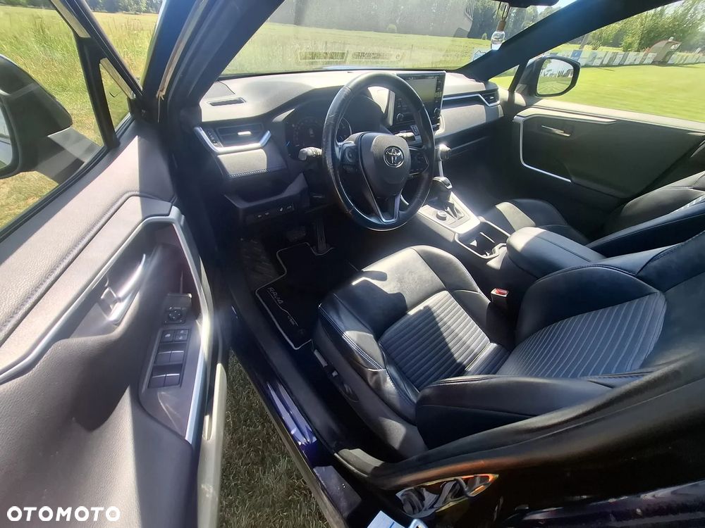 Toyota RAV4 Hybrid Selection 4x4 - 6