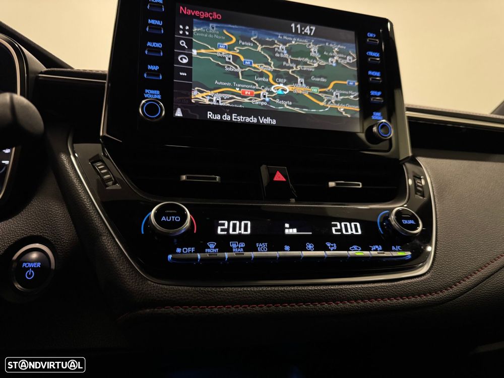 Toyota Corolla 1.8 Hybrid Exclusive - 34