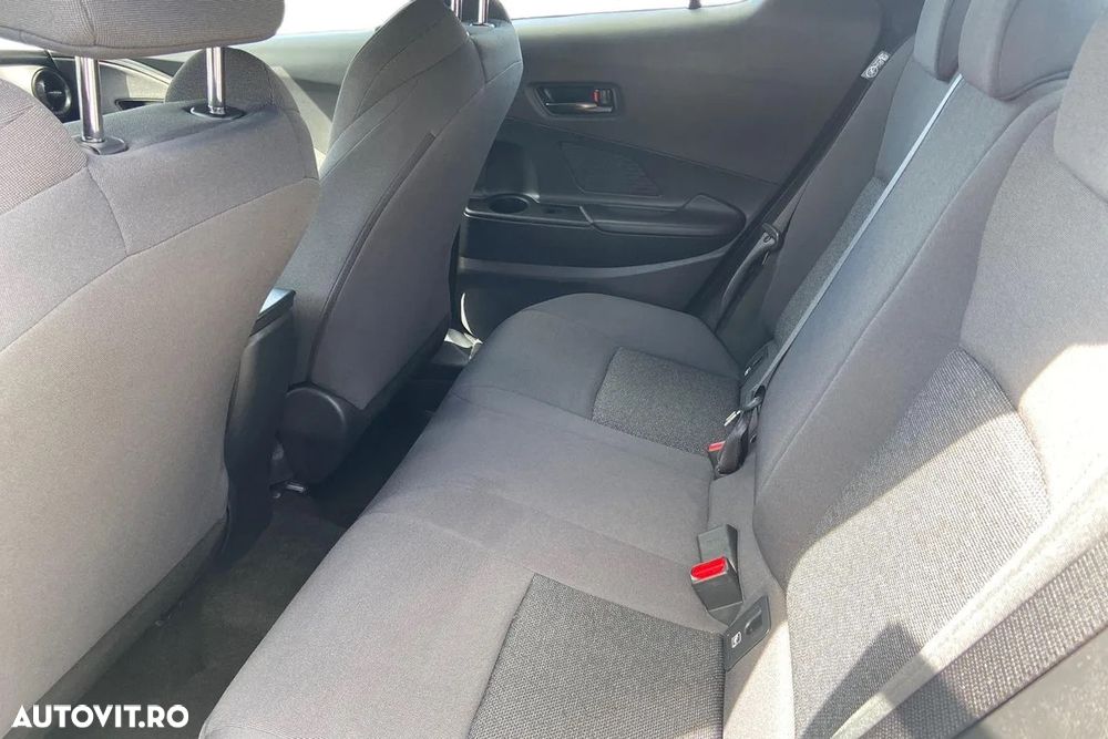 Toyota C-HR 1.8 Hybrid Flow - 18