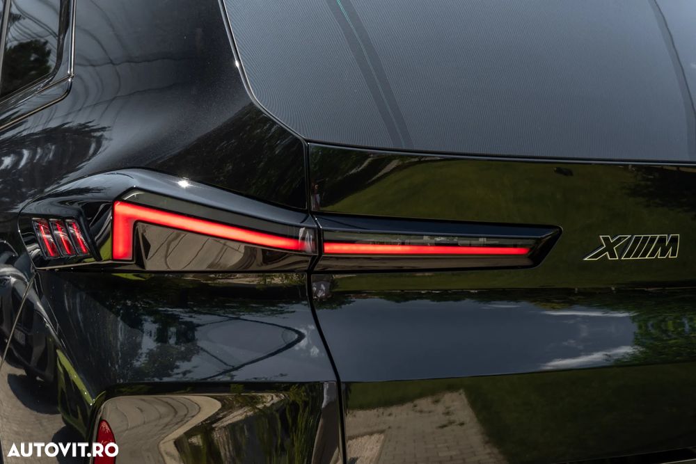 BMW XM 50e - 28