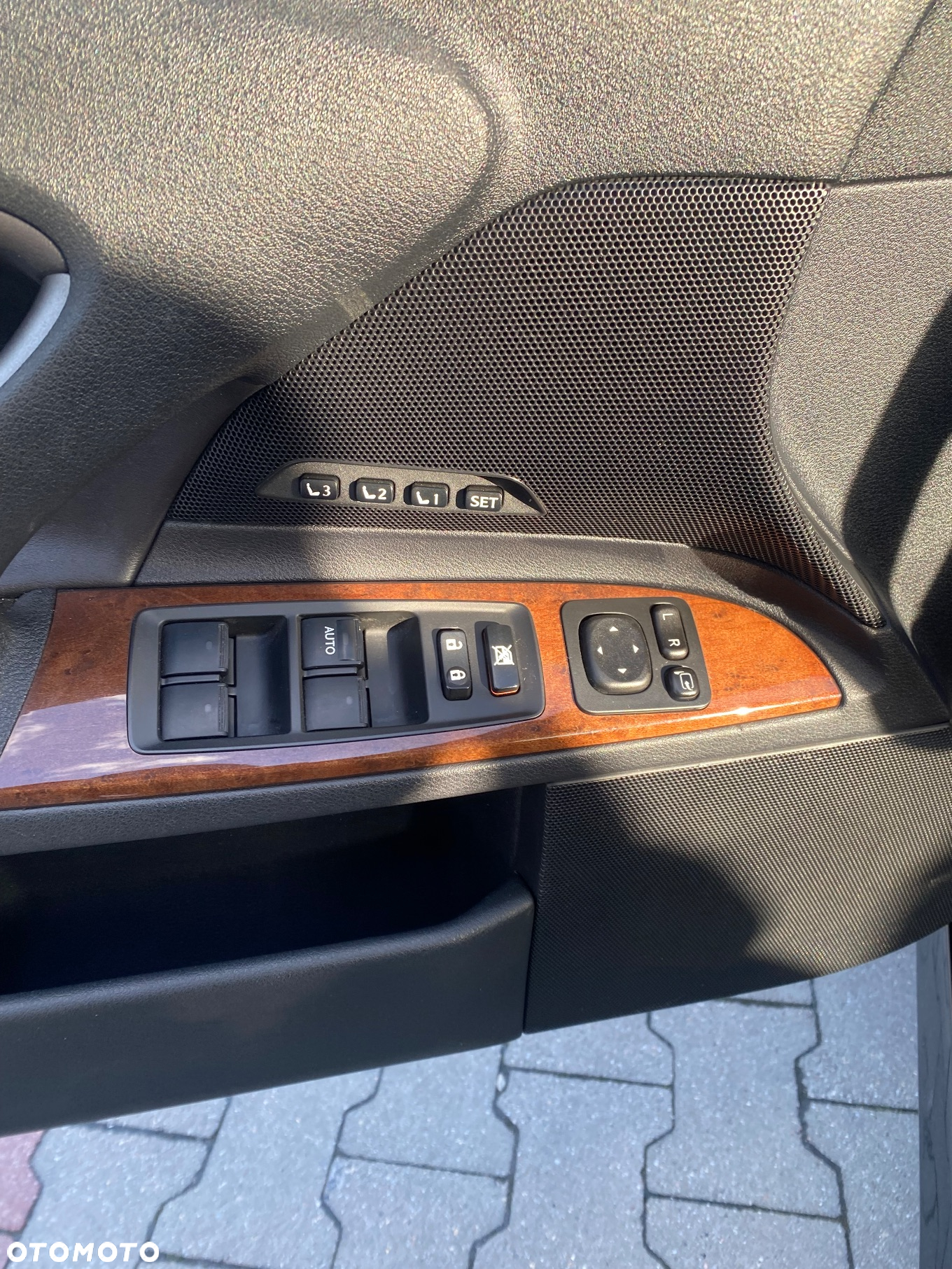 Lexus IS 250 Cabriolet - 11