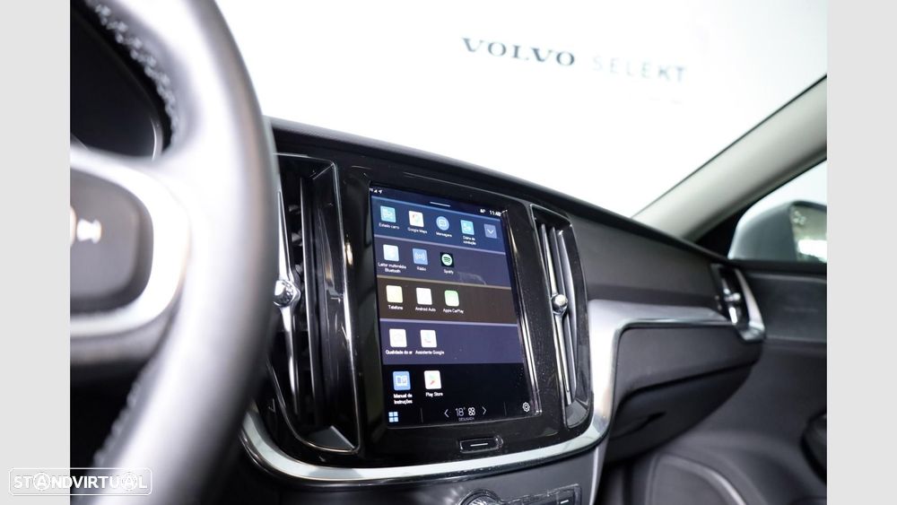 Volvo V60 2.0 T6 AWD TE Core - 14