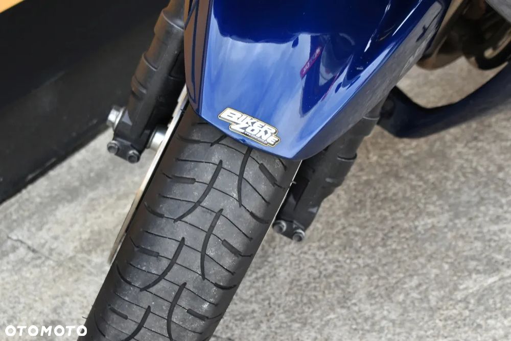 Suzuki GSX - 25