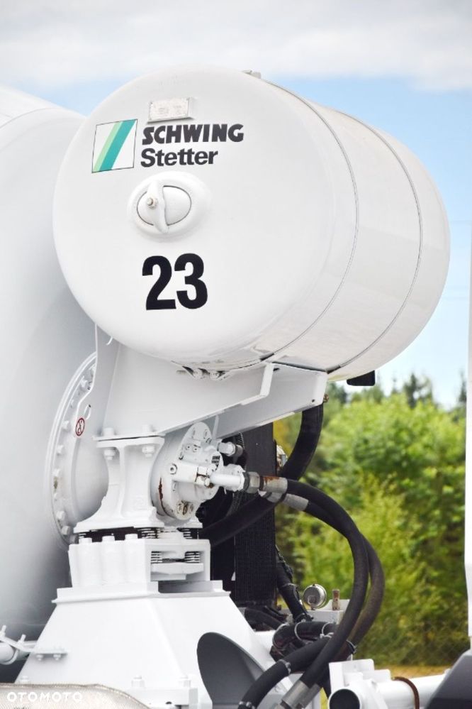 Mercedes-Benz Arocs 3243 - 22
