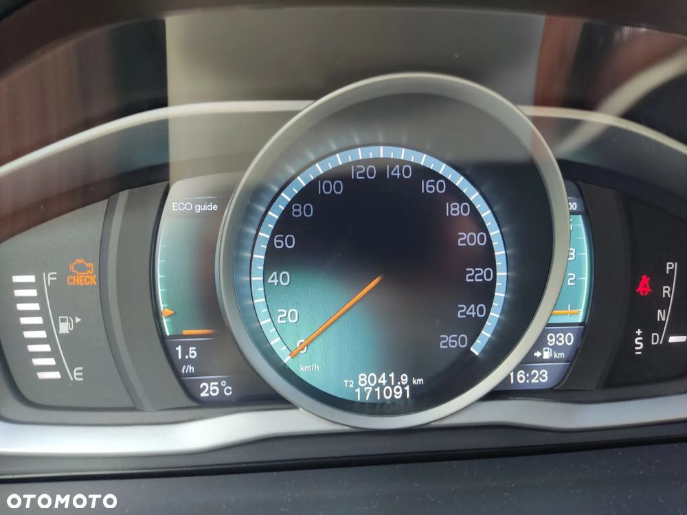 Volvo V70 D4 Drive-E Summum - 1