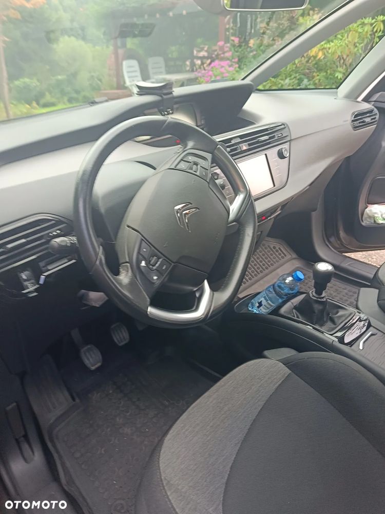 Citroën C4 Picasso 1.2 PureTech Live S&S - 4