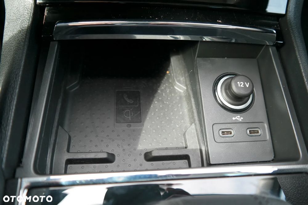 Skoda Karoq 1.5 TSI ACT Style DSG - 32