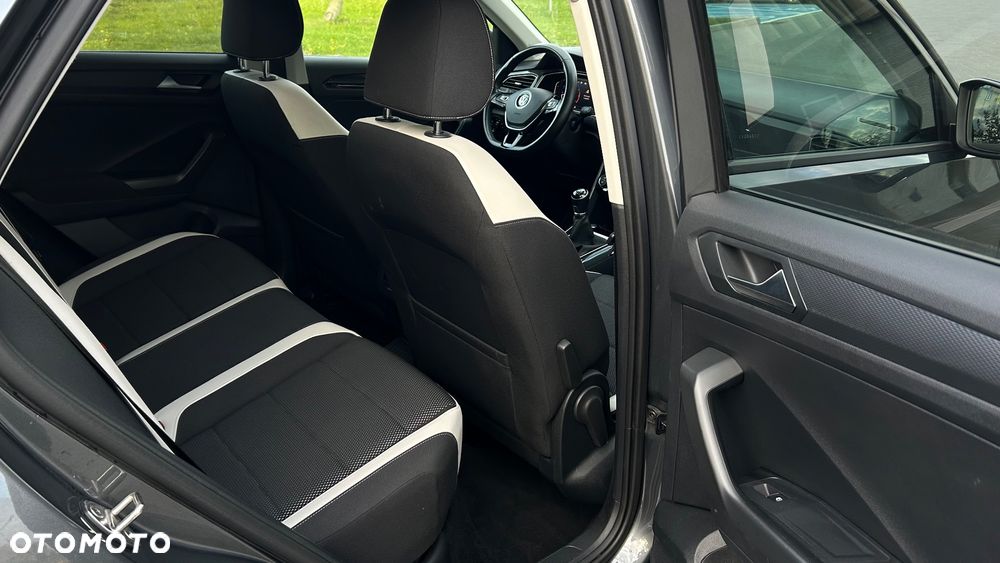 Volkswagen T-Roc 1.5 TSI GPF ACT Premium - 26