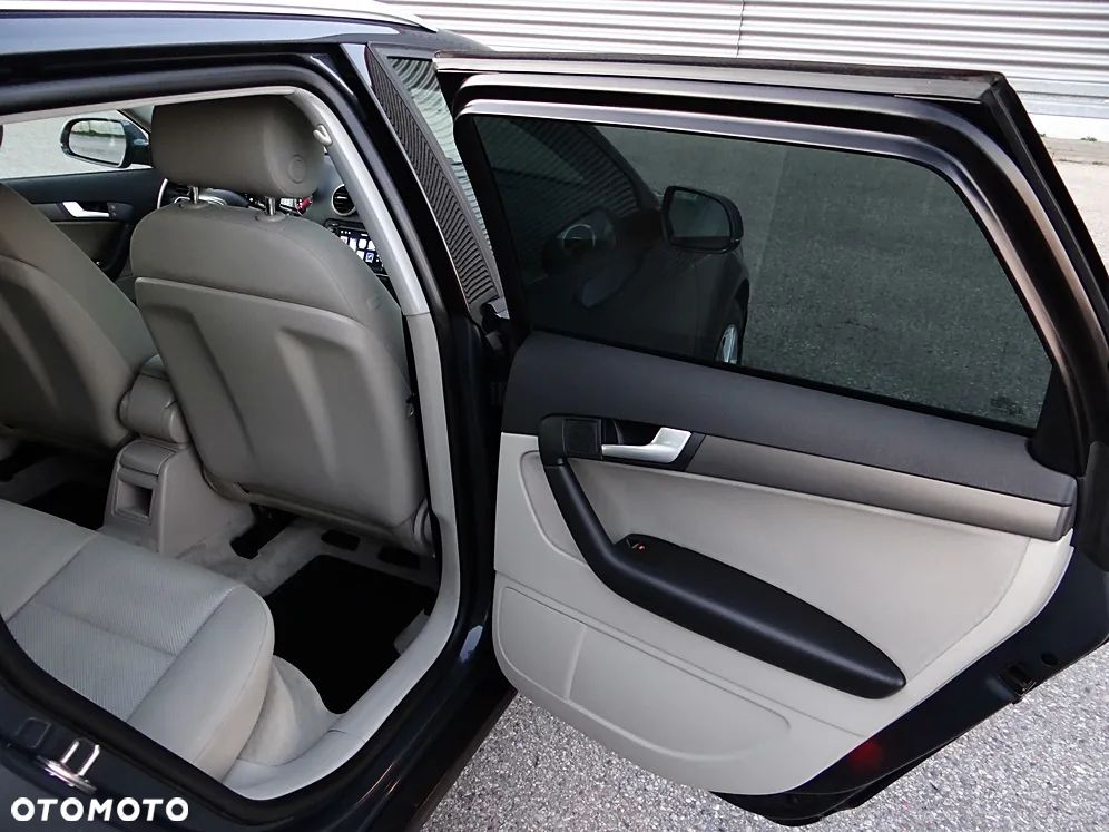 Audi A3 Sportback 1.6 TDI Attraction - 38