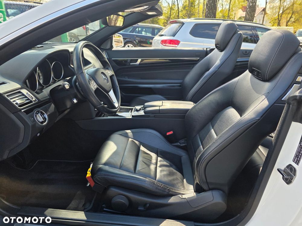 Mercedes-Benz Klasa E 250 7G-TRONIC - 18