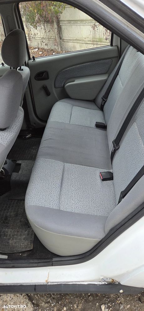 Dacia Logan 1.4 MPI Ambiance - 7