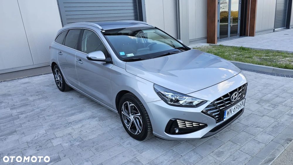 Hyundai i30 1.6 D GO DCT - 2