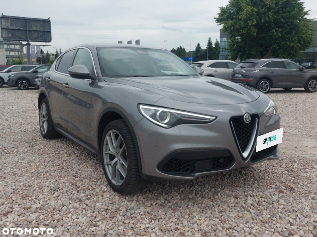 Alfa Romeo Stelvio - 3