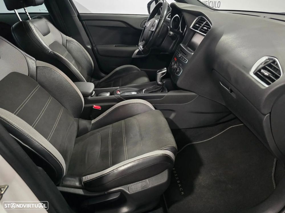 Citroën DS4 1.6 BlueHDi So Chic EAT6 - 20