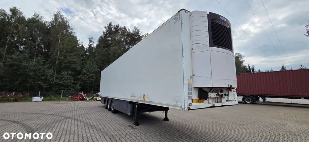 Schmitz Cargobull SKO 24 - 8