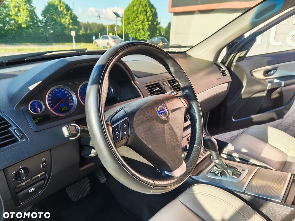 Volvo XC 90 3.2 AWD R-Design - 10