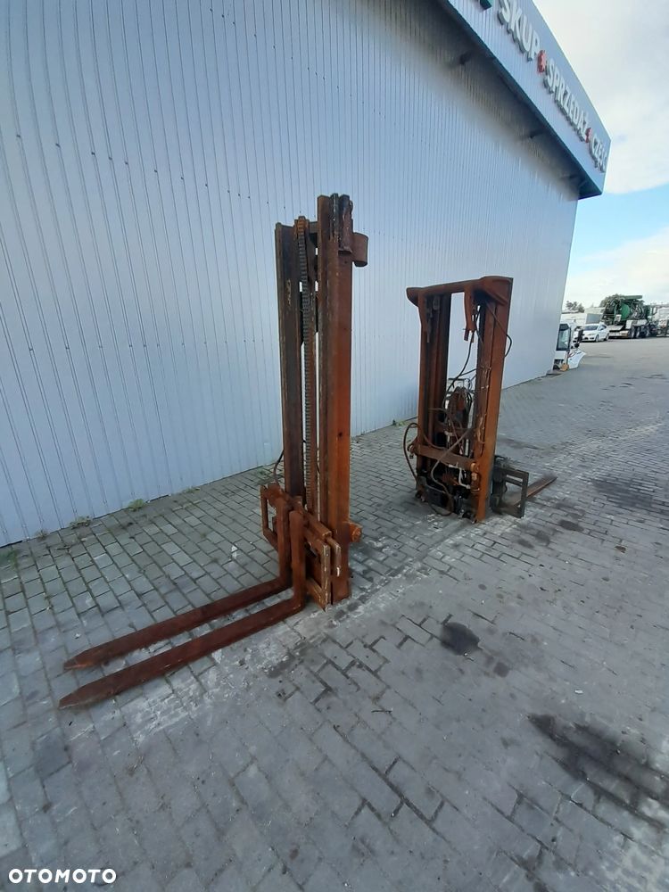 MASZT WOZKA WIDLOWEGO WIDLY - 3