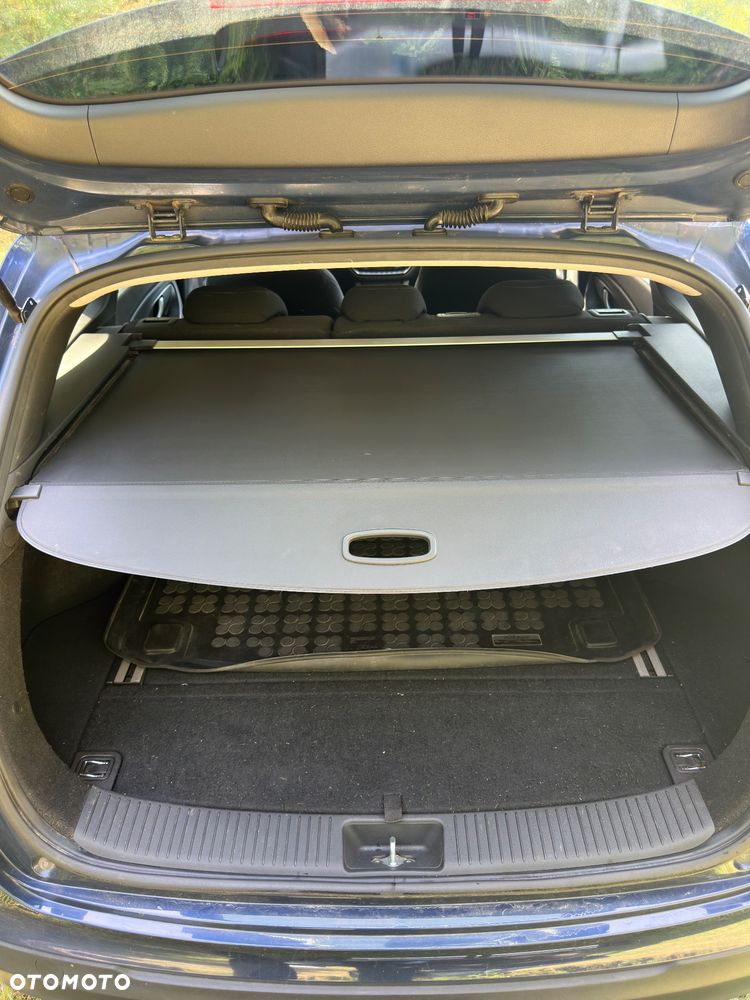 Hyundai i30 i30cw 1.6 CRDi Automatik Trend - 18