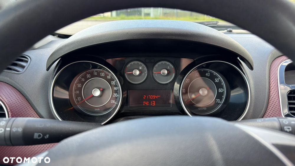 Fiat Punto Evo 1.4 8V Dynamic - 11