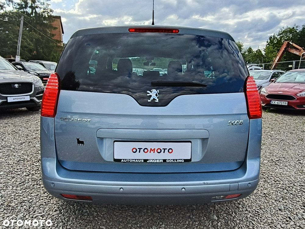 Peugeot 5008 - 12
