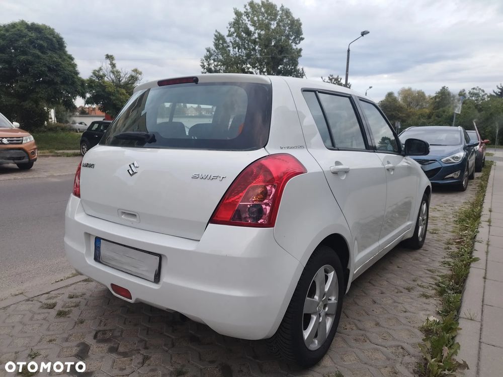 Suzuki Swift 1.3 Comfort XL - 2