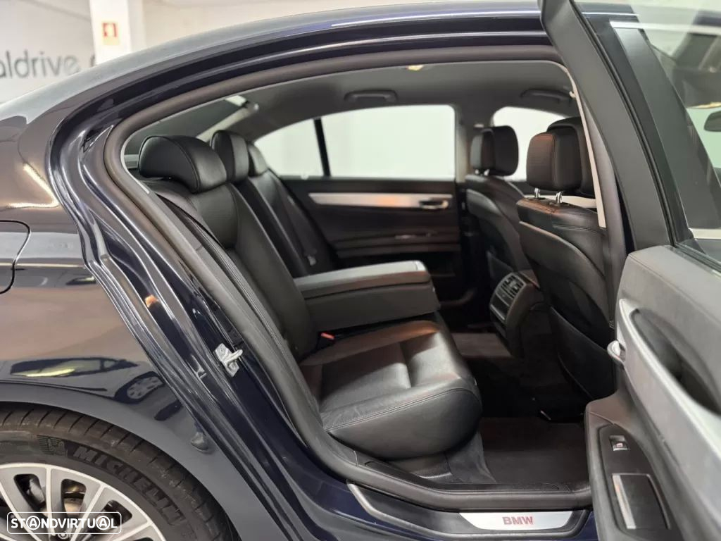 BMW 730 - 47