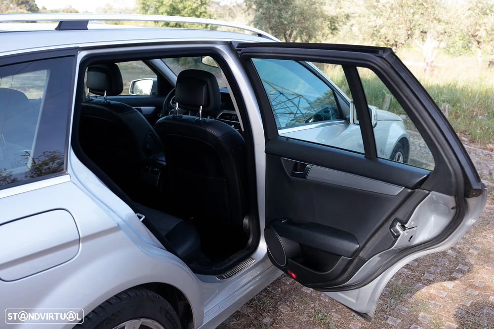 Mercedes-Benz C 220 Station CDI DPF (BlueEFFICIENCY) Avantgarde - 24