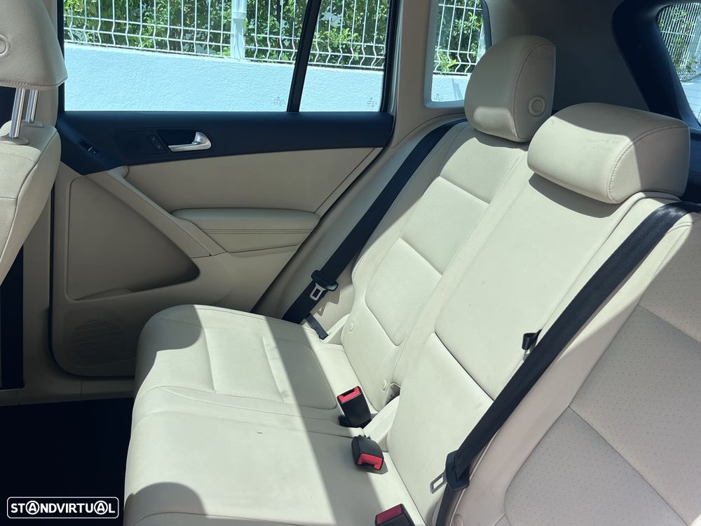 VW Tiguan 2.0 TSI 4Motion DSG Sport & Style - 6