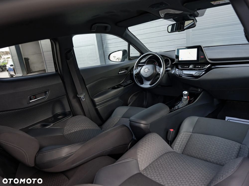 Toyota C-HR 1.8 Hybrid Premium - 17