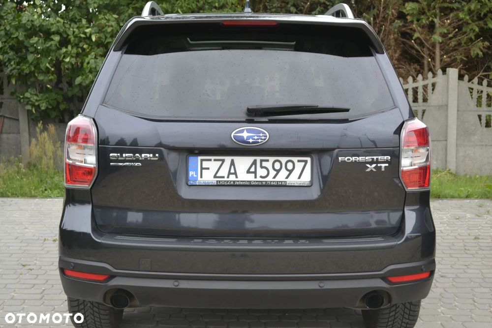 Subaru Forester 2.0 XT Comfort Lineartronic - 16