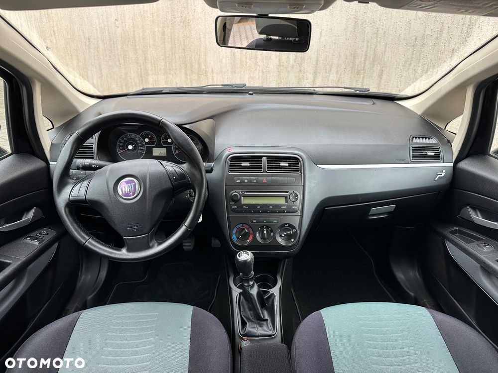Fiat Grande Punto 1.4 8V - 21