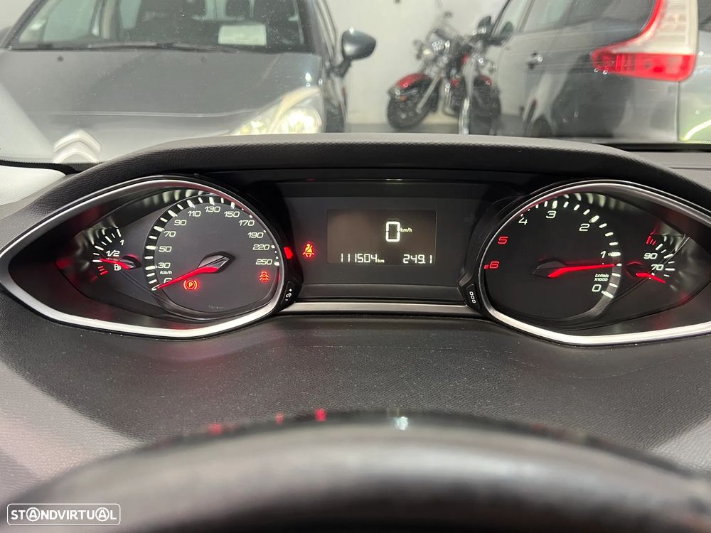 Peugeot 308 SW - 15