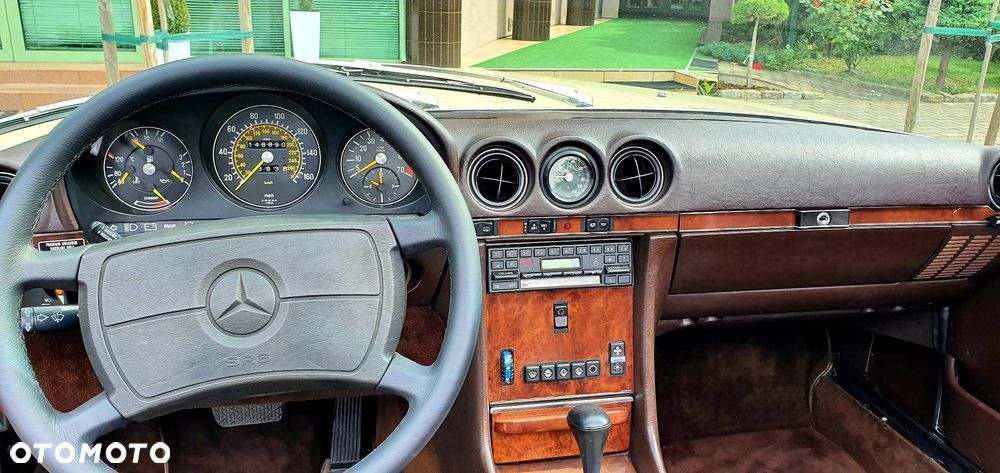 Mercedes-Benz SL 500 - 12