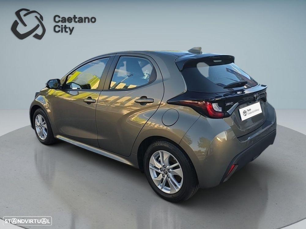 Toyota Yaris - 5