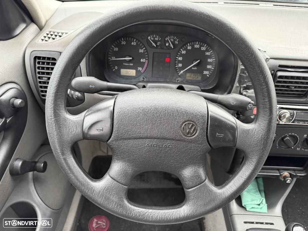 VW Polo 1.0 Confortline - 14