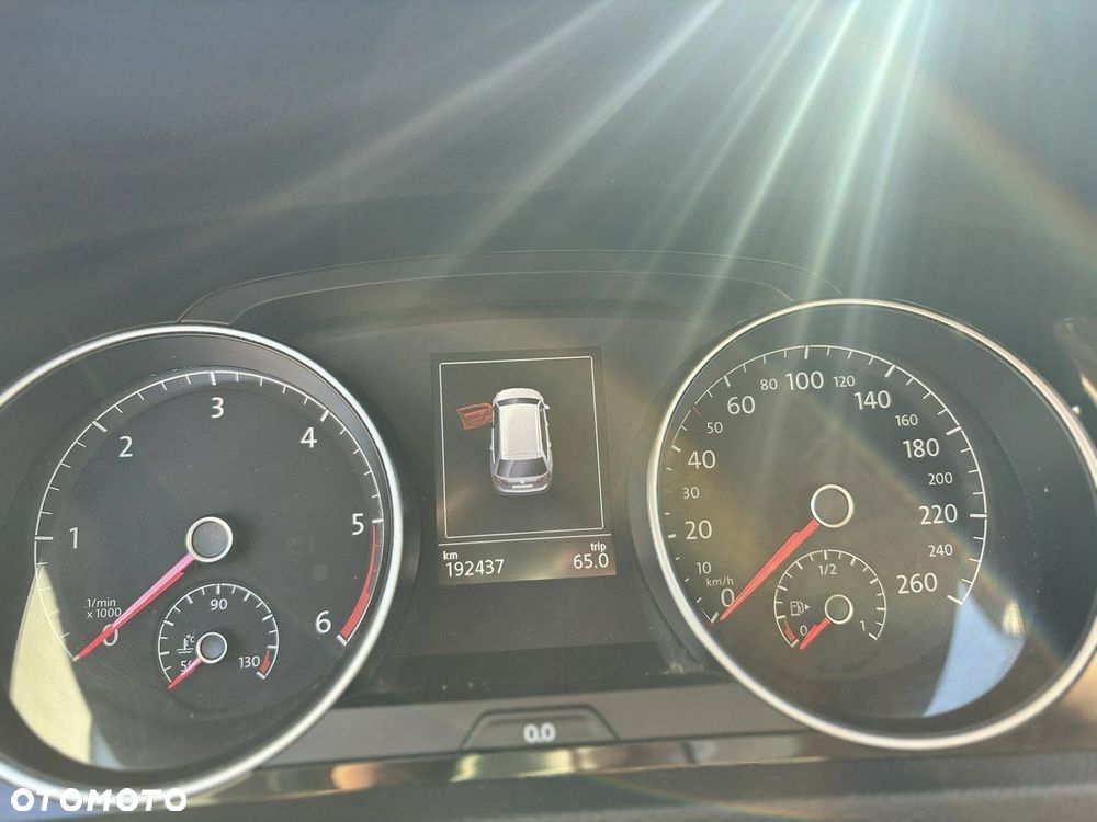 Volkswagen Golf 2.0 TDI BlueMotion Technology Cup - 18