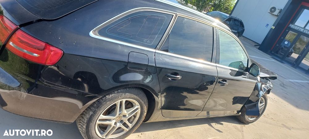 Dezmembram Audi A4 B8 2.0 TDI CAGA - 5