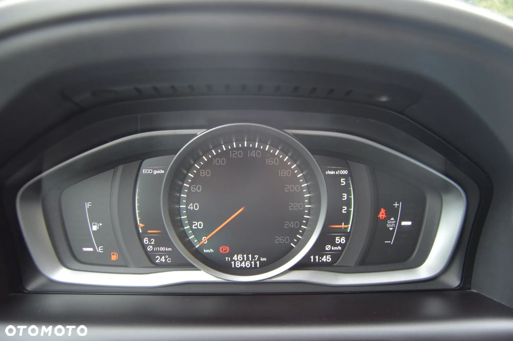 Volvo XC 60 - 18
