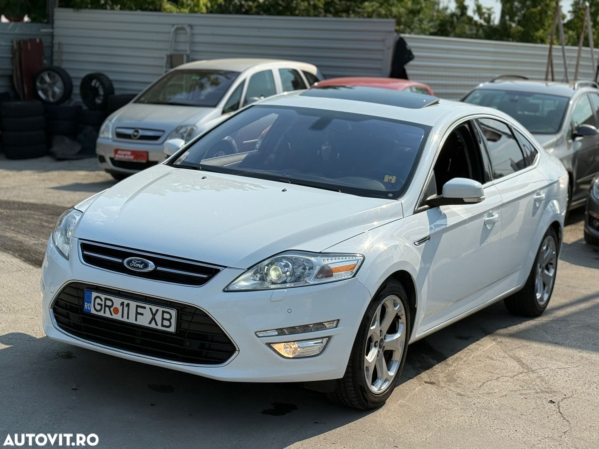Ford Mondeo 1.6 TDCi Ambiente - 1