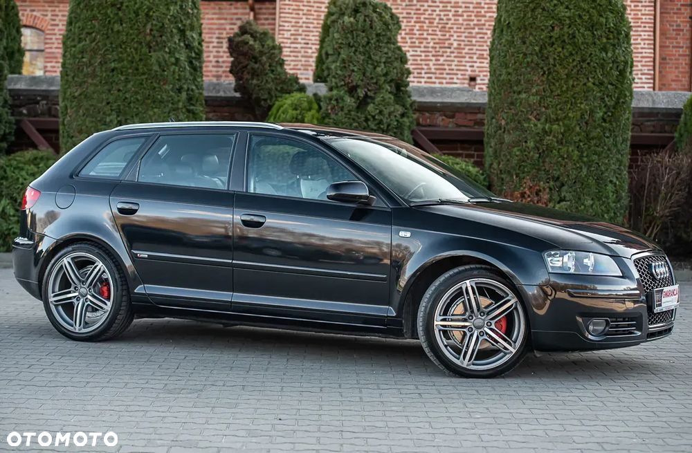 Audi A3 Sportback - 3
