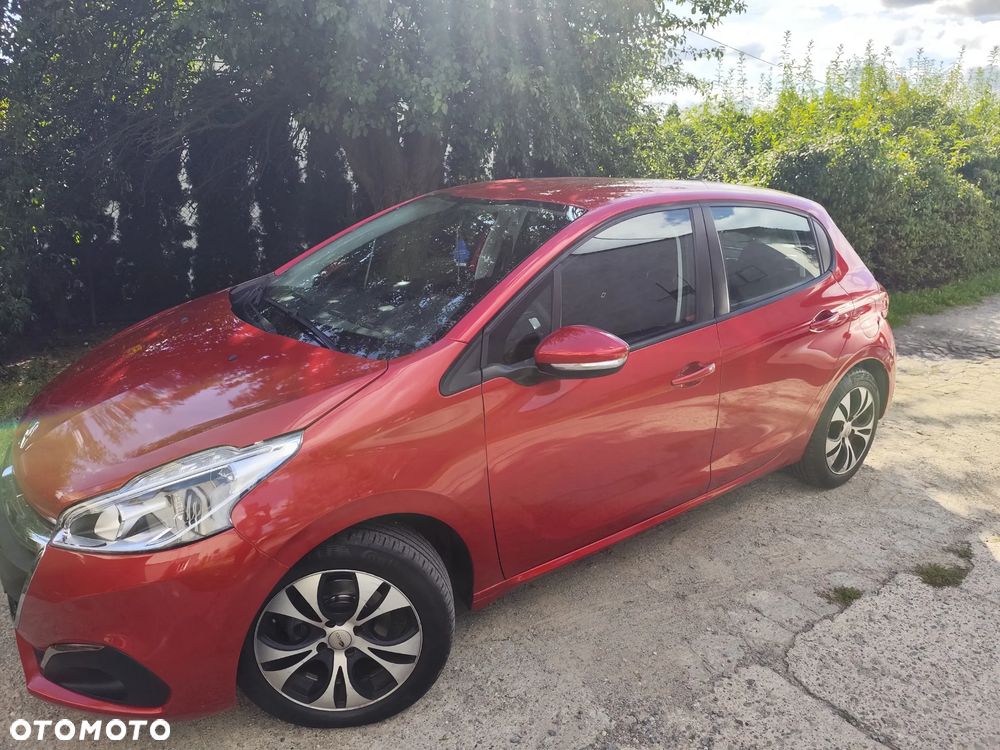 Peugeot 208 - 7