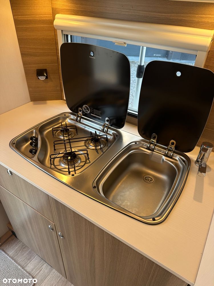 Dethleffs C joy 420 - 18