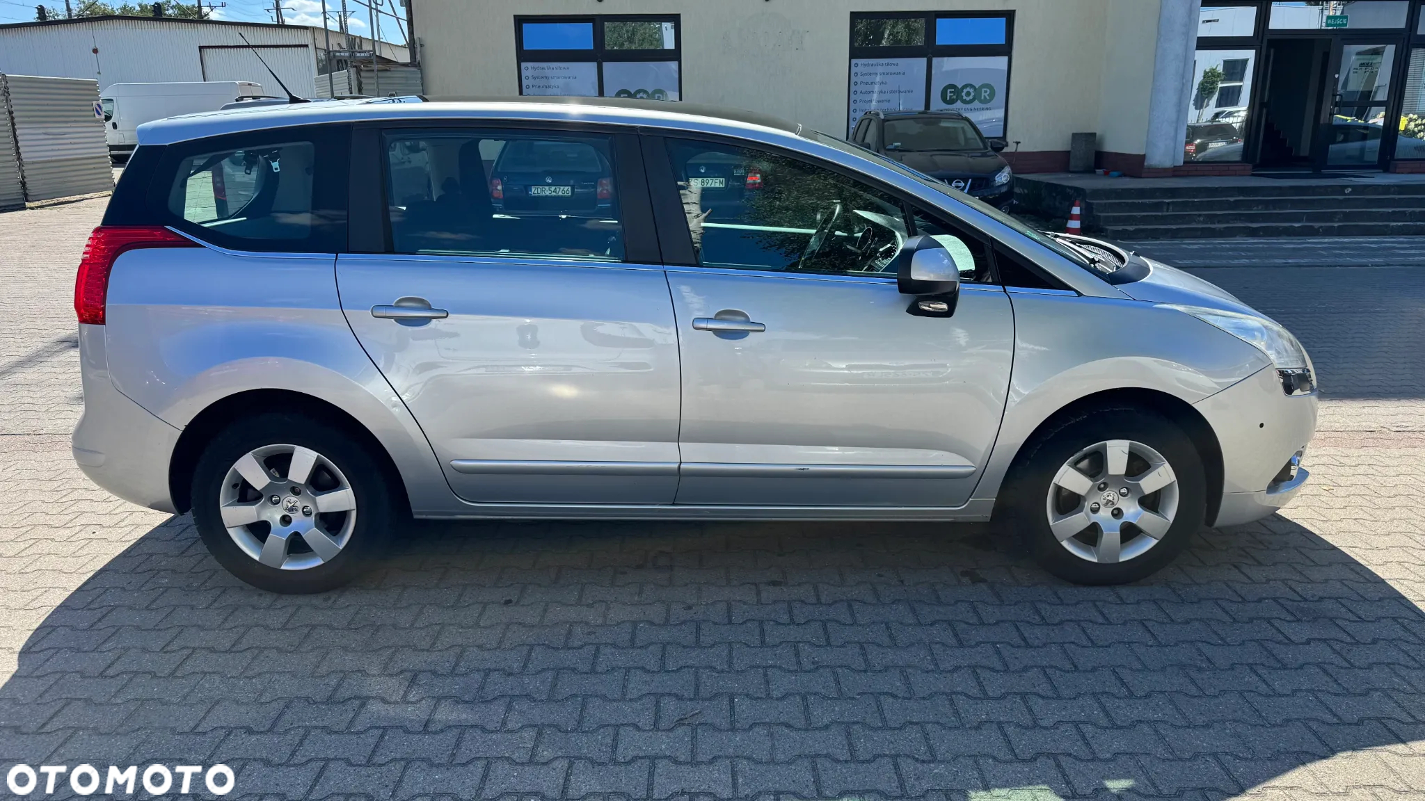 Peugeot 5008 2.0 HDi Premium - 4