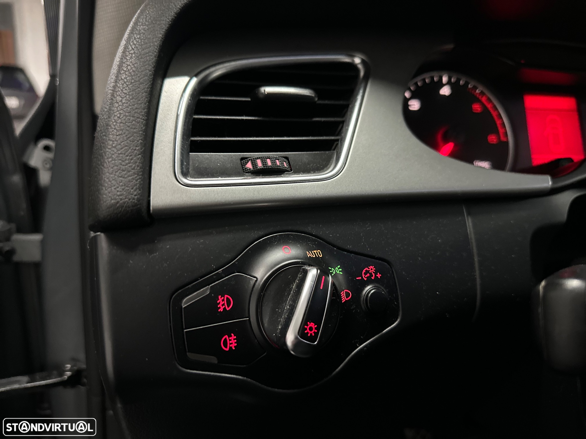 Audi A4 Avant 2.0 TDI Sport - 24