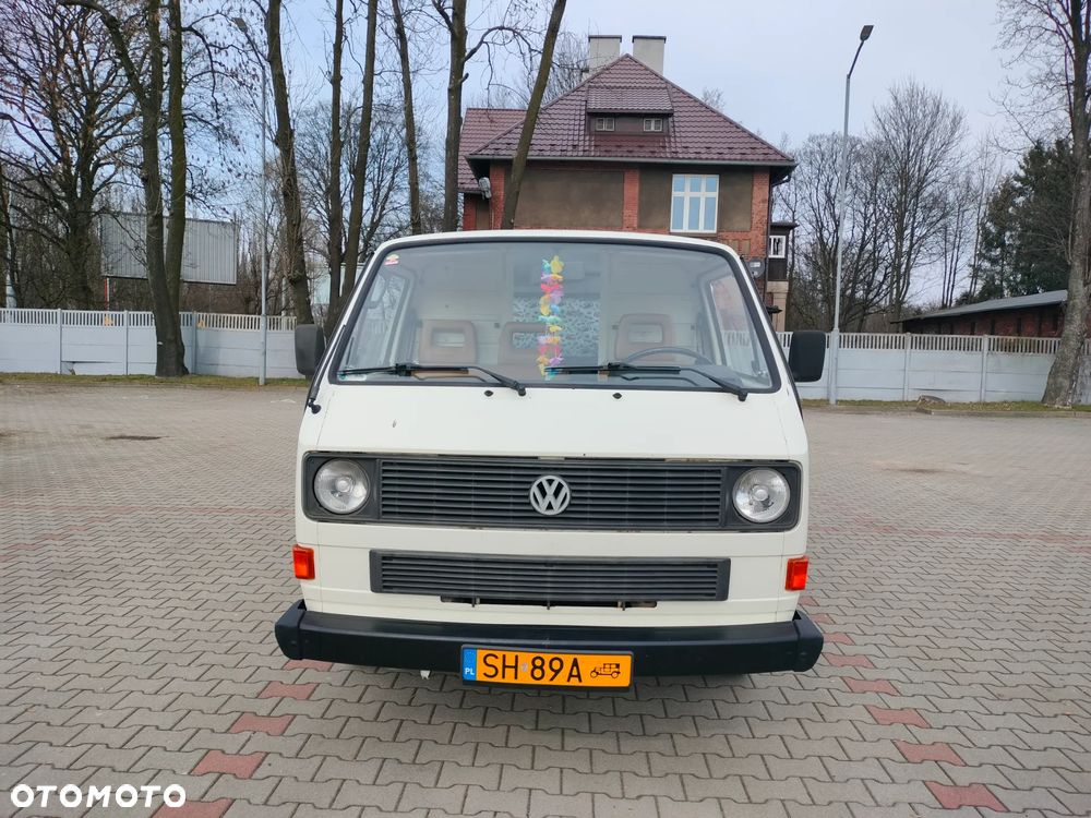 Volkswagen Transporter - 13