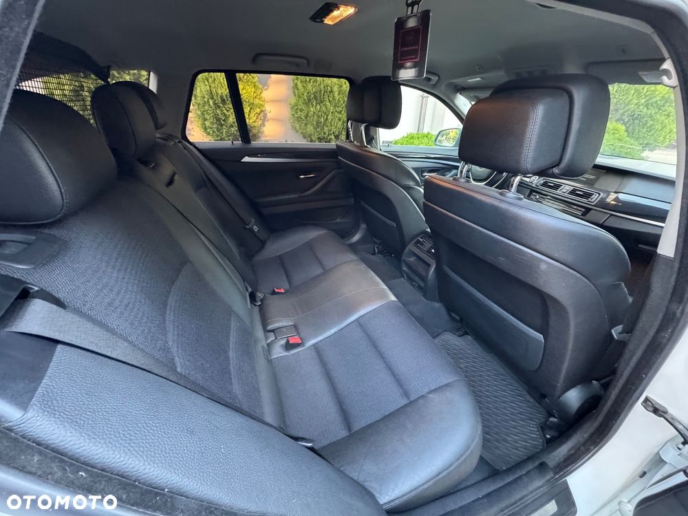 BMW Seria 5 520d Blue Performance - 14